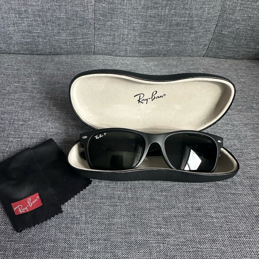 Ray ban sunglasses